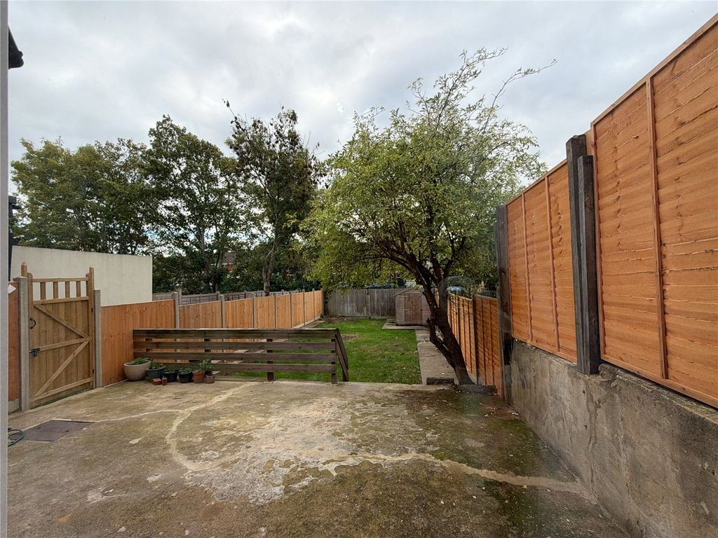 Property photo 2 of 9 Picture No. 02