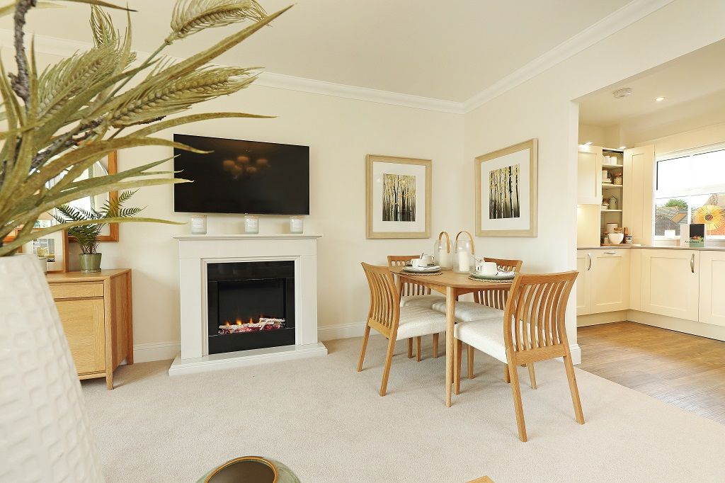 Property photo 2 of 12