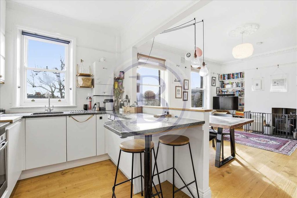 Property photo 1 of 24 Main Picture