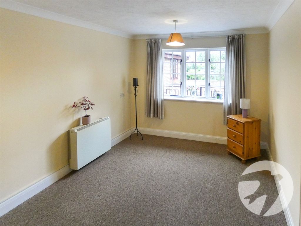 Property photo 3 of 16 Picture No. 44