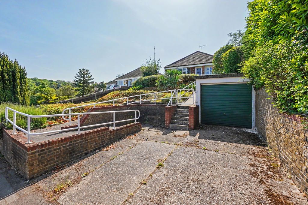Property photo 1 of 24 4227960