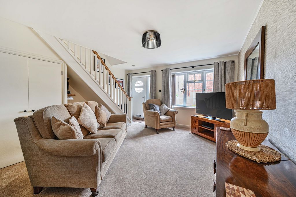 Property photo 3 of 18 1290203-11-6825Eccfdb366-Arw-11c