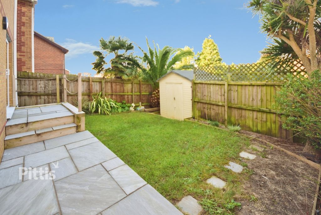 Additional image 13 of 2 bed flat to rentSunnyside Gardens, Talbot Road, Sandown PO36