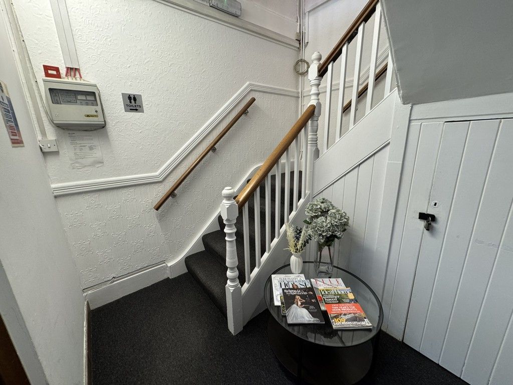 Property photo 2 of 8 Photo 2