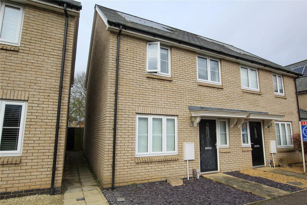 Property photo 1 of 16 Front Aspect.