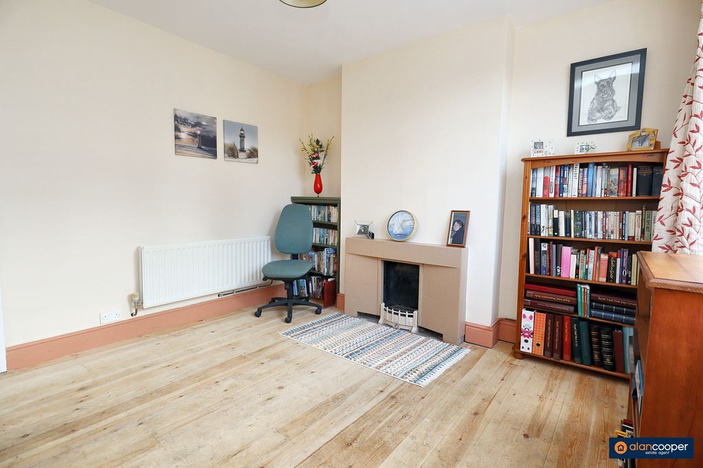 Property photo 2 of 19 3412214