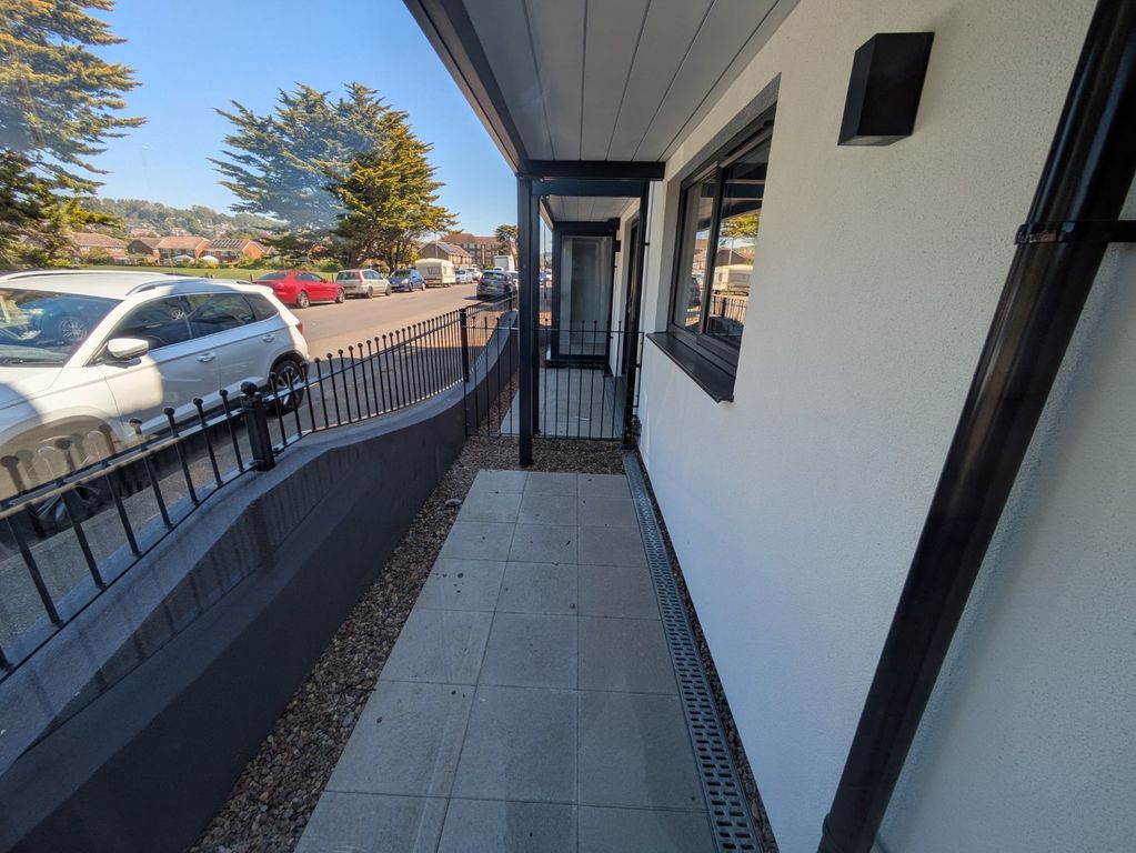 Property photo 3 of 11 Picture No. 09