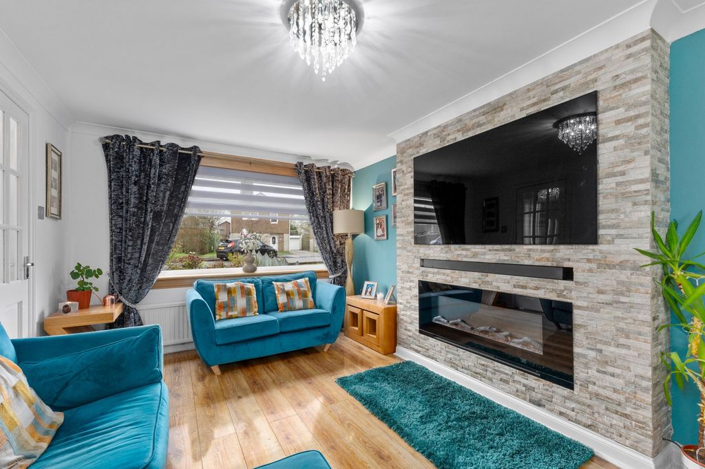 Property photo 3 of 22