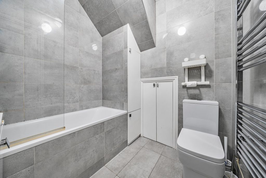 Property photo 3 of 7 1107332 (6)