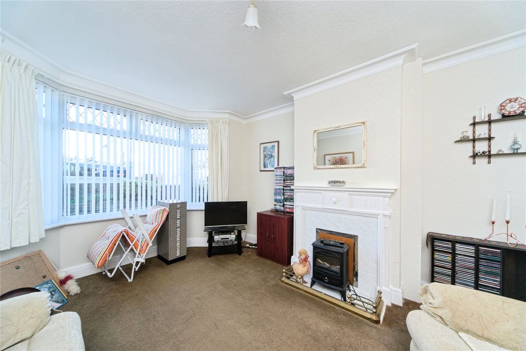 Property photo 2 of 17 Picture No. 03