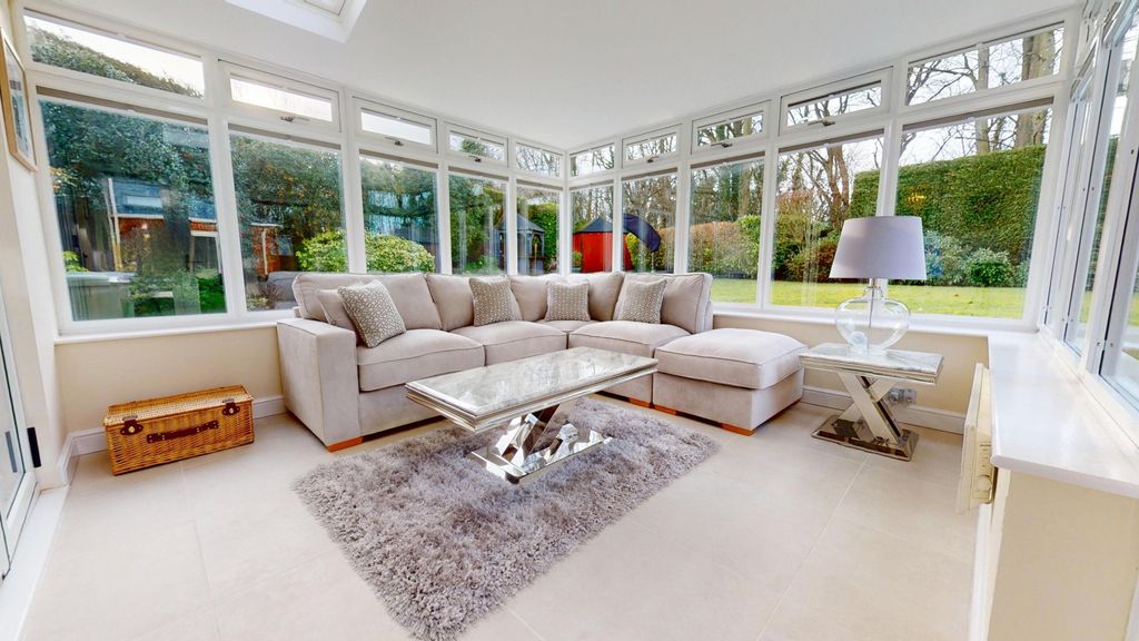 Property photo 3 of 30 4802026