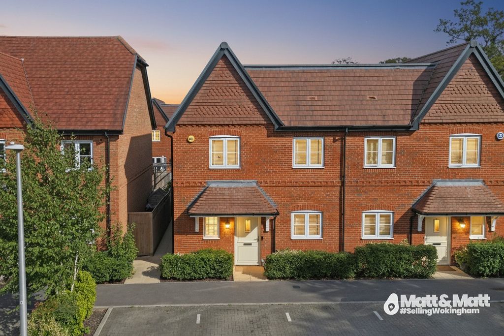 Property photo 1 of 10 4506243