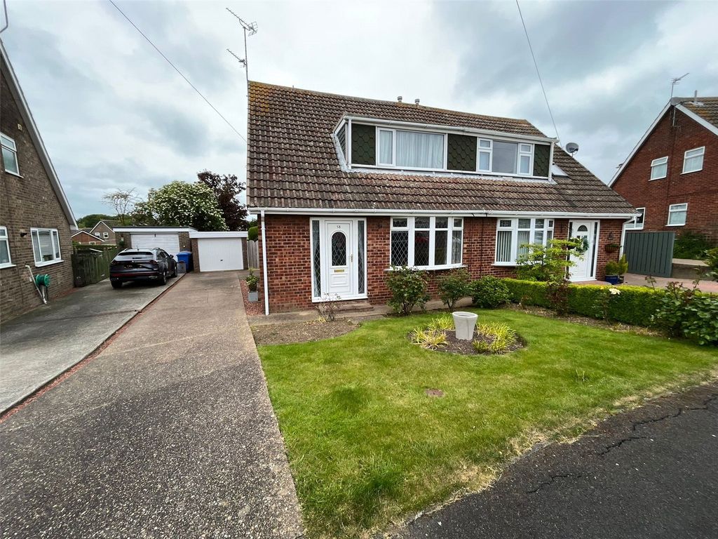 Property photo 1 of 10 External