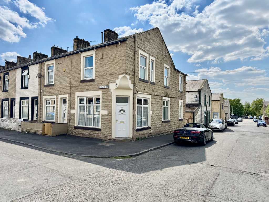 Property photo 1 of 29