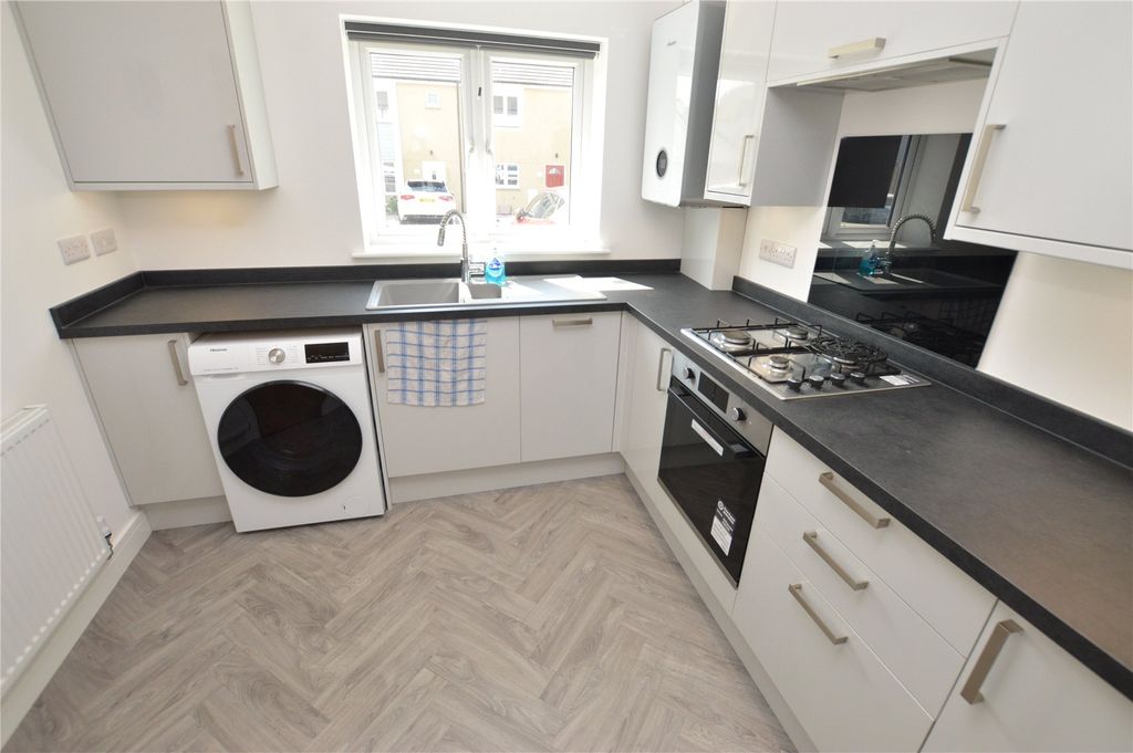 Property photo 3 of 11 Picture No. 09