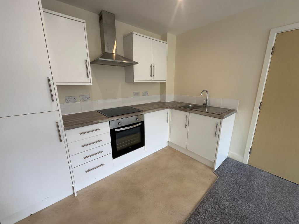 Property photo 1 of 6 1