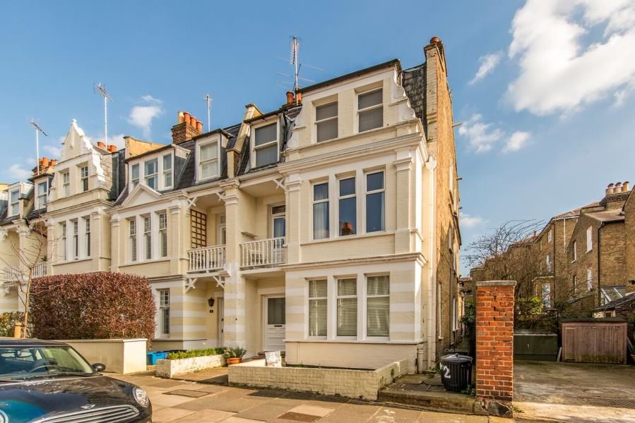 Property photo 2 of 9