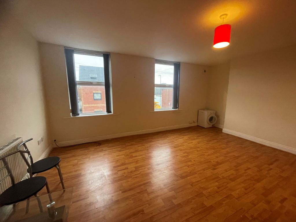 Property photo 2 of 4