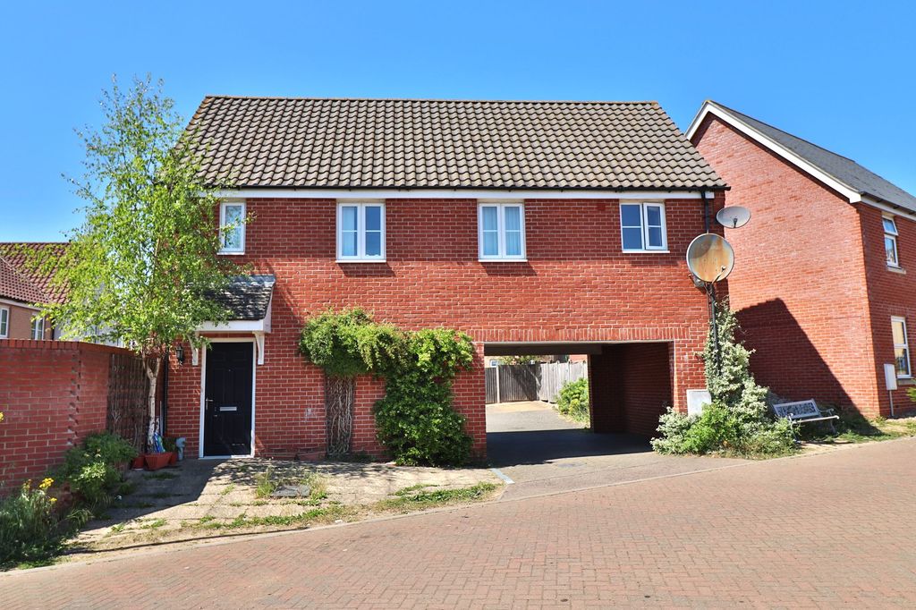 Property photo 1 of 7