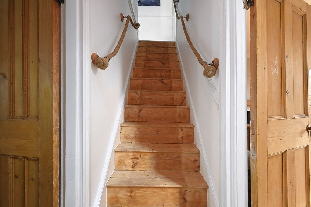 Property photo 3 of 24 Hallway