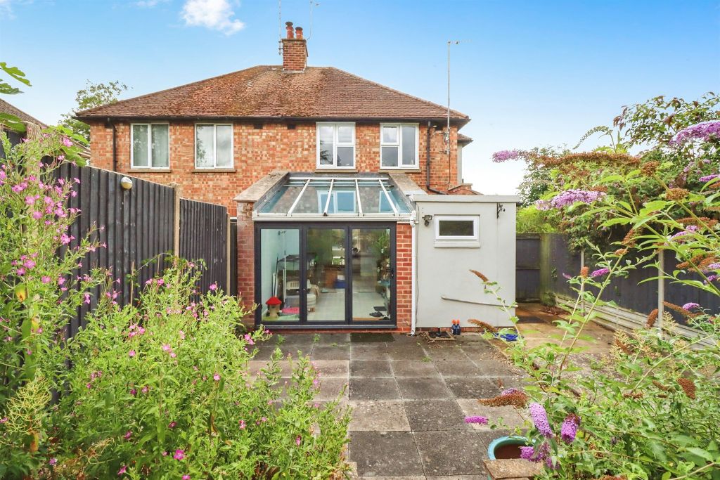 Property photo 3 of 33