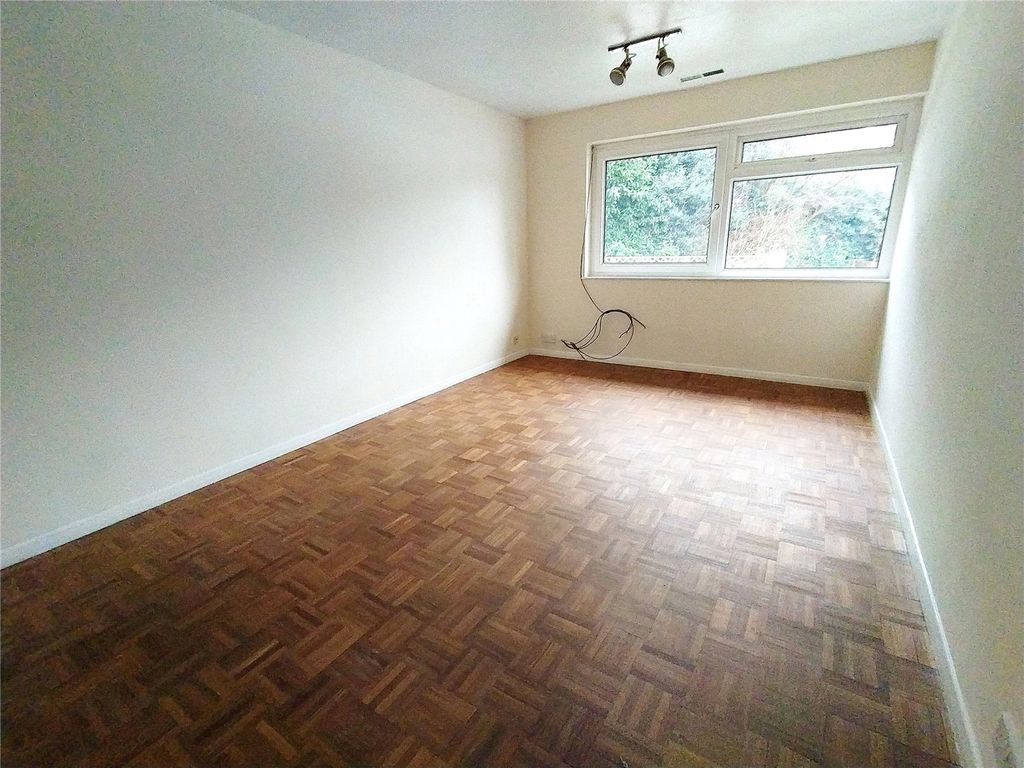 Property photo 2 of 7 Picture No. 03