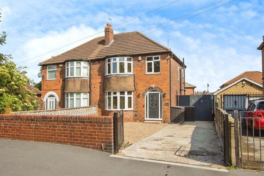 Property photo 1 of 17