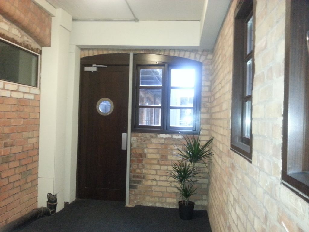 Property photo 3 of 13 Communal Landing