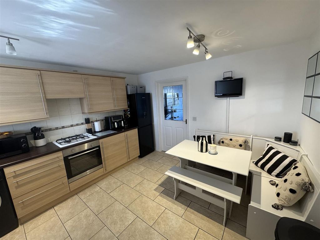 Property photo 1 of 16 Image003.Jpg