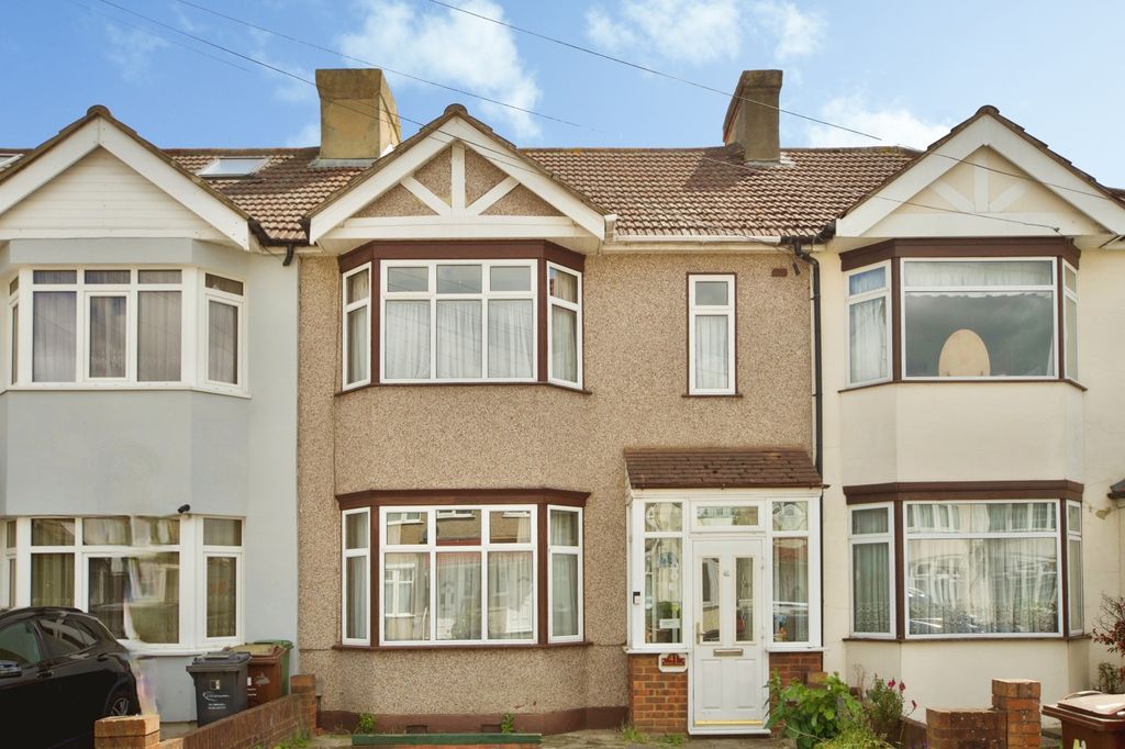 Property photo 1 of 18 Pbox-Img.Jpg