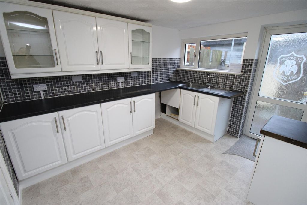 Property photo 2 of 7 Img_1391.Jpg