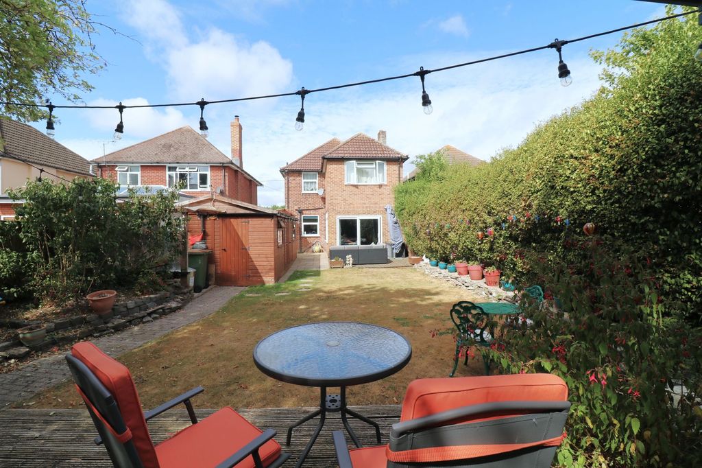 Property photo 1 of 24