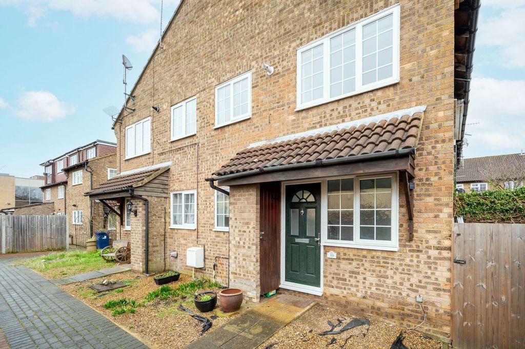 Property photo 1 of 8