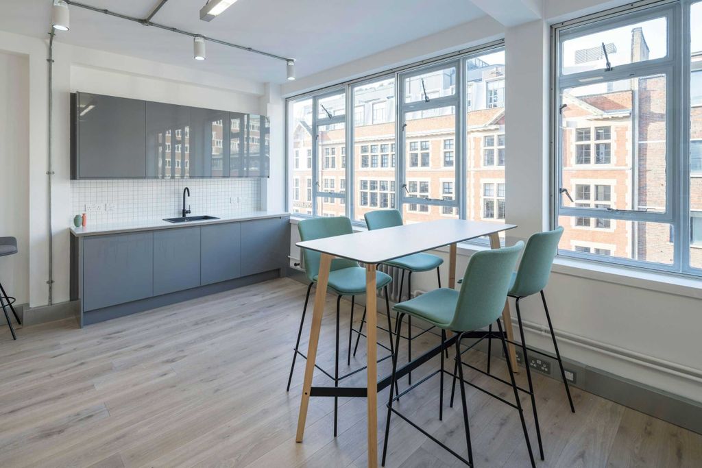 Property photo 2 of 5