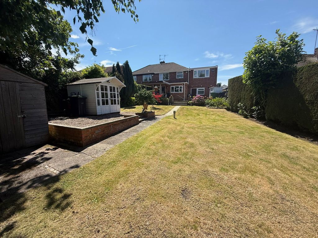 Property photo 2 of 29