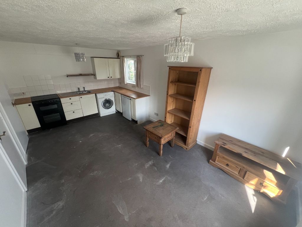 Property photo 1 of 7 5129120