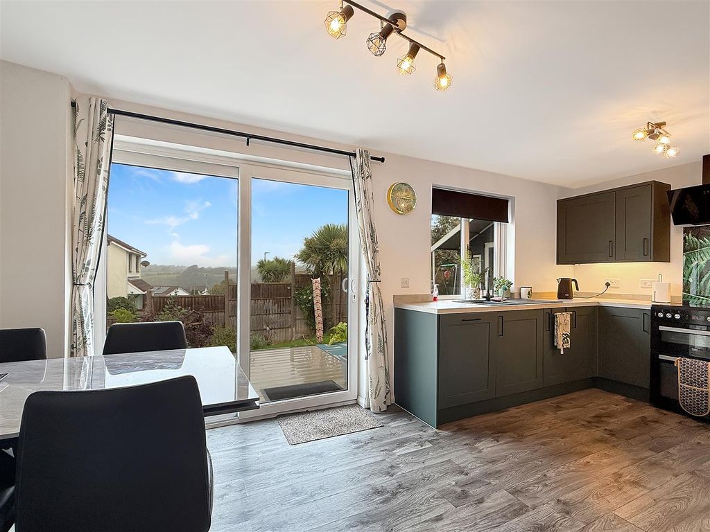 Property photo 3 of 12 Da366A6E33Cac84d8153E0c94F7Fa8Ca37Aa962E.Jpg
