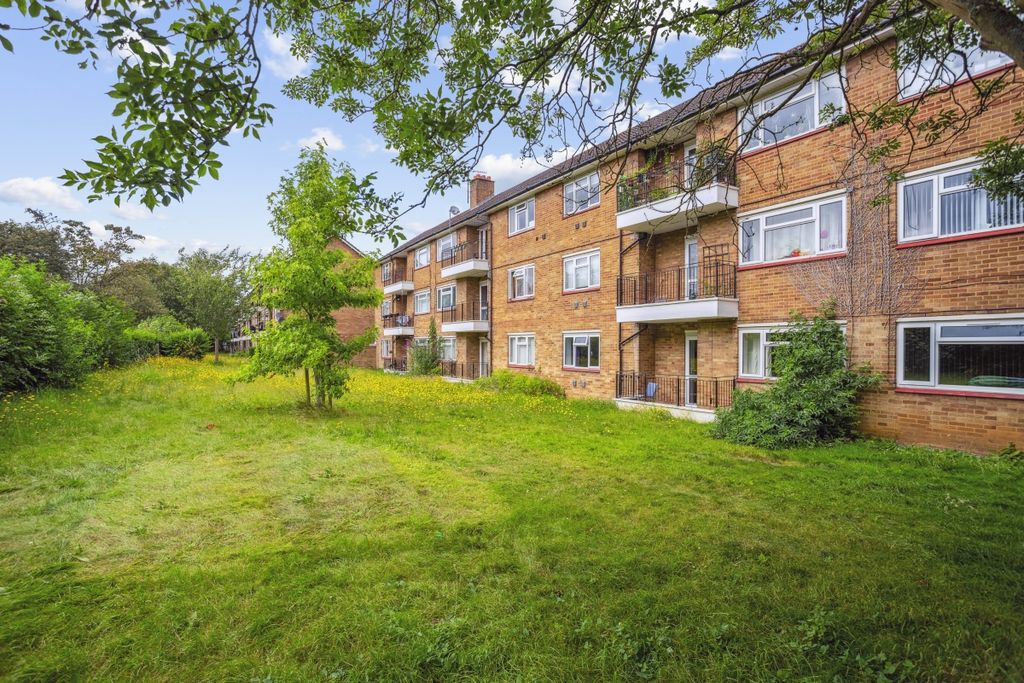 Property photo 1 of 11 74255_Flat 1 440 ...
