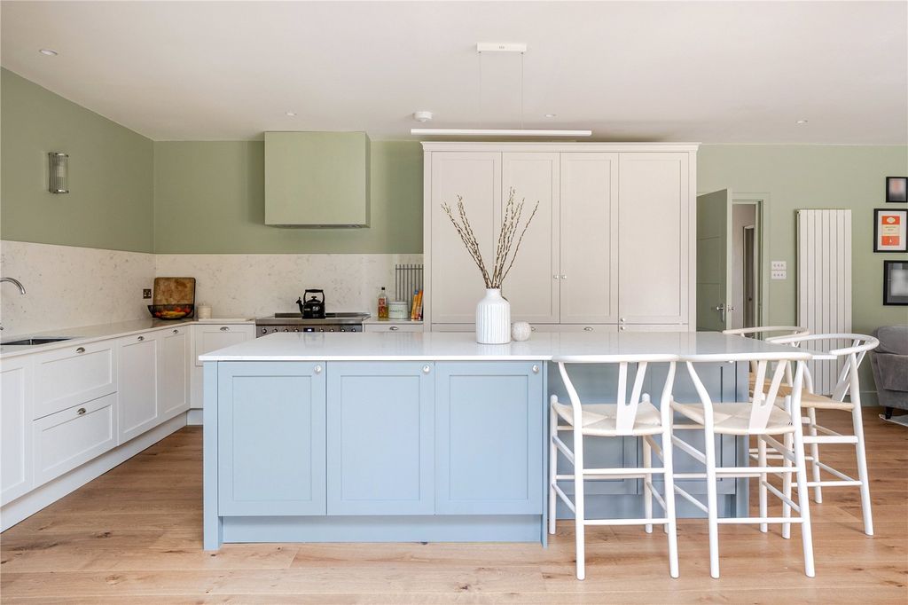 Property photo 3 of 21 Picture No. 67