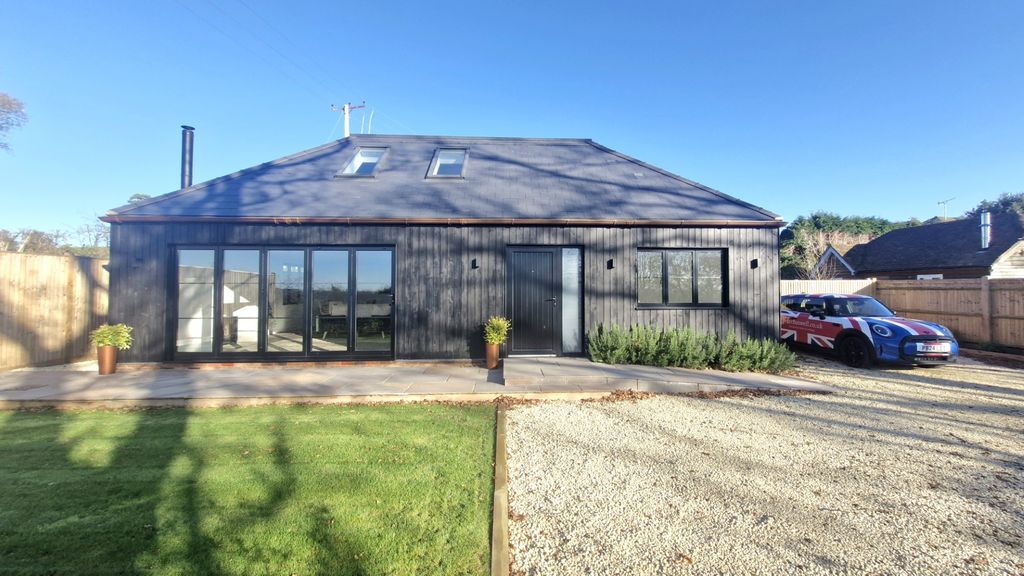 Property photo 1 of 19 Amys Front