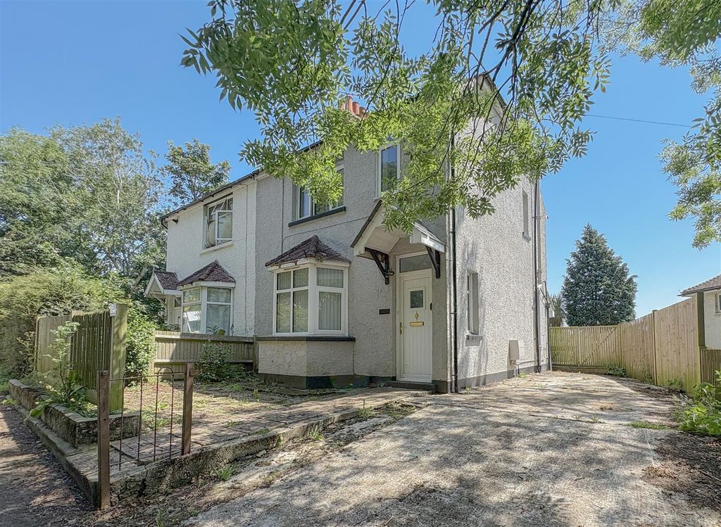 Property photo 1 of 27