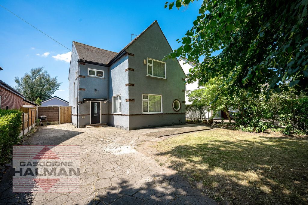 Property photo 1 of 52