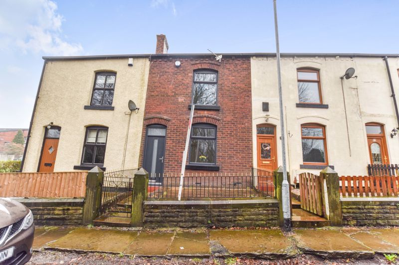 Property photo 1 of 12 External