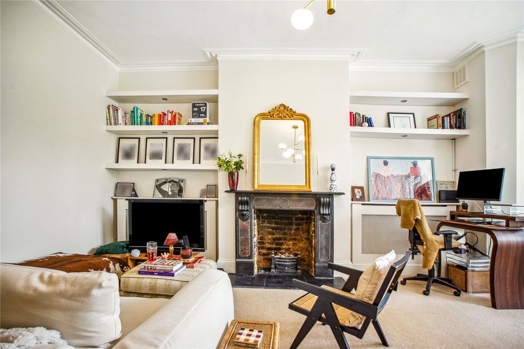 Property photo 3 of 7 Reception Room