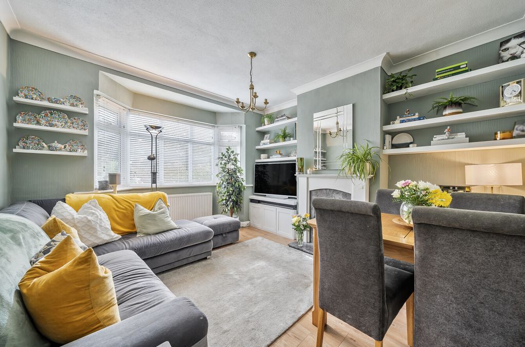 Property photo 1 of 13