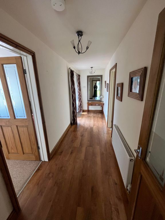 Property photo 2 of 17 Hallway