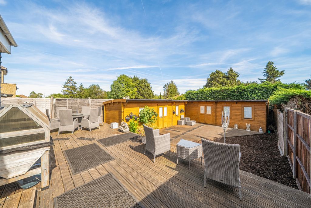 Property photo 3 of 17 1502648-5-6A79F1F...