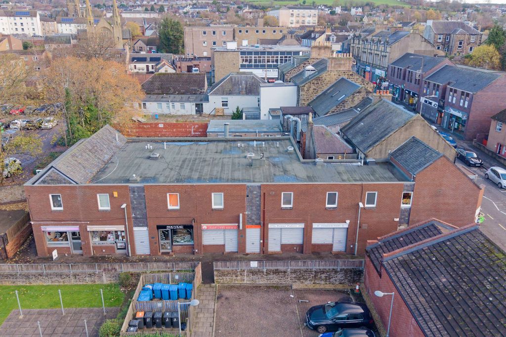 Property photo 3 of 5