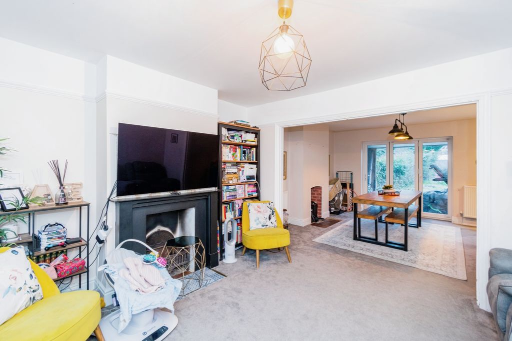 Property photo 2 of 22 Photography