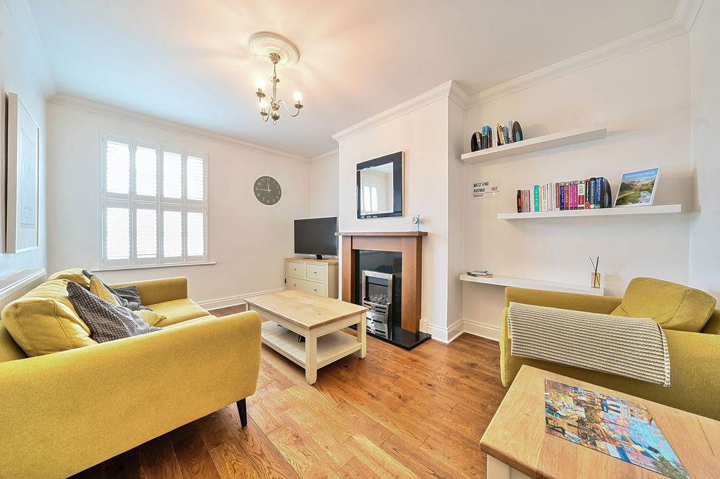 Property photo 3 of 16